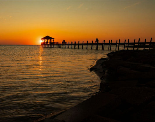 11x14 image printed on high quality aluminum. Comes ready to hang with inset metal frame finished with a wire hanger.